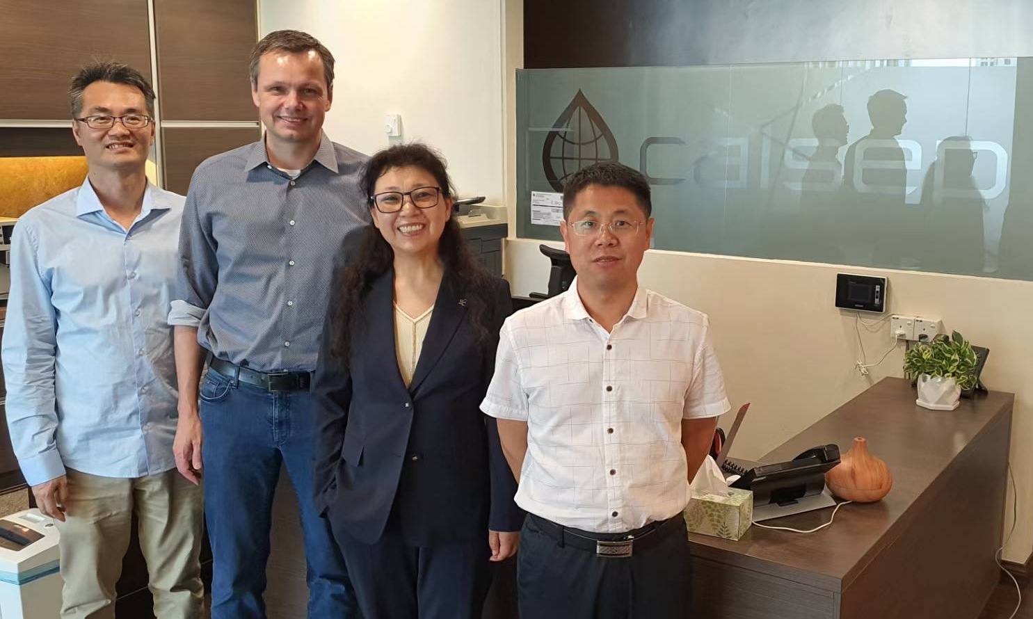 北京嘉城恒业董事长赴马来西亚与丹麦 CALSEP 公司会面，双方就深化合作达成共识