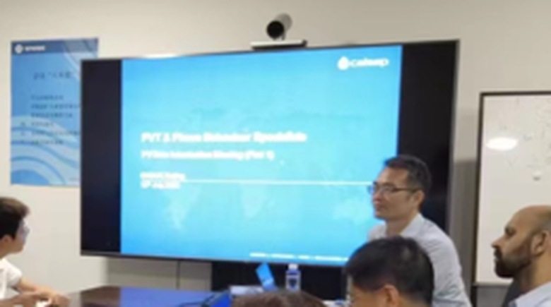 交流现场大屏显示的 PVT & Phase Behavior 课件页面